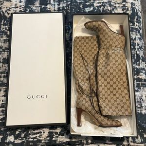 OG Logo Gucci Boots